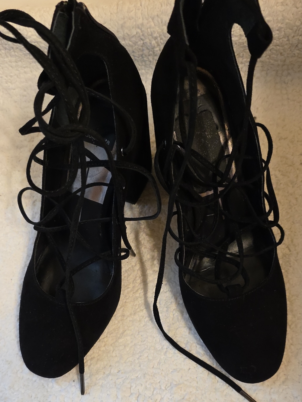 Women's Black Lace-Up Block Heel Pumps
